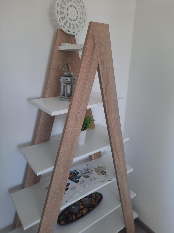 Apartment Mrvica Near The Zagreb Airport 벨리카 고리차 외부 사진