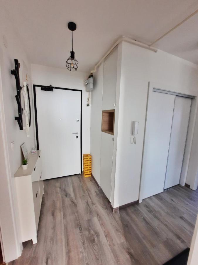 Apartment Mrvica Near The Zagreb Airport 벨리카 고리차 외부 사진