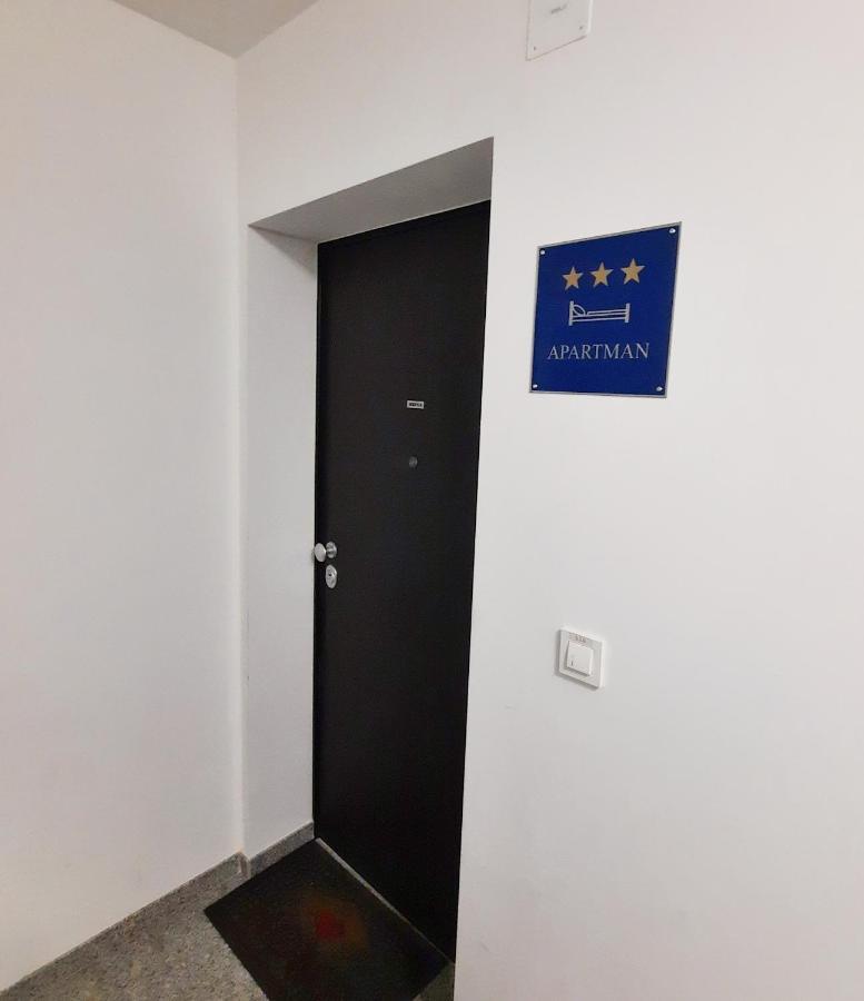 Apartment Mrvica Near The Zagreb Airport 벨리카 고리차 외부 사진