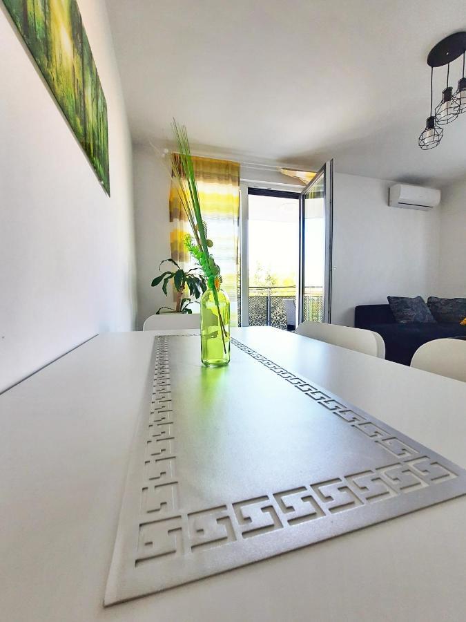 Apartment Mrvica Near The Zagreb Airport 벨리카 고리차 외부 사진